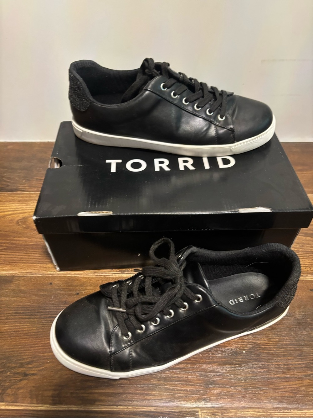 torrid Black Low-Top Lace-Up Sneakers with White Sole